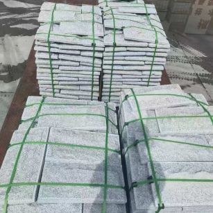 南宁 芝麻白蘑菇石装车出货