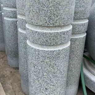南宁 芝麻白花岗岩挡车柱、隔离柱多少钱