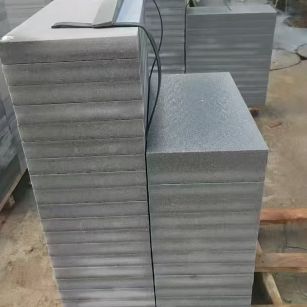 南宁 芝麻灰火烧面300*600*50地铺石材