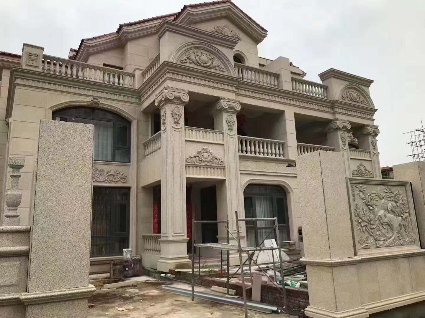 南宁黄金麻别墅外墙安装效果