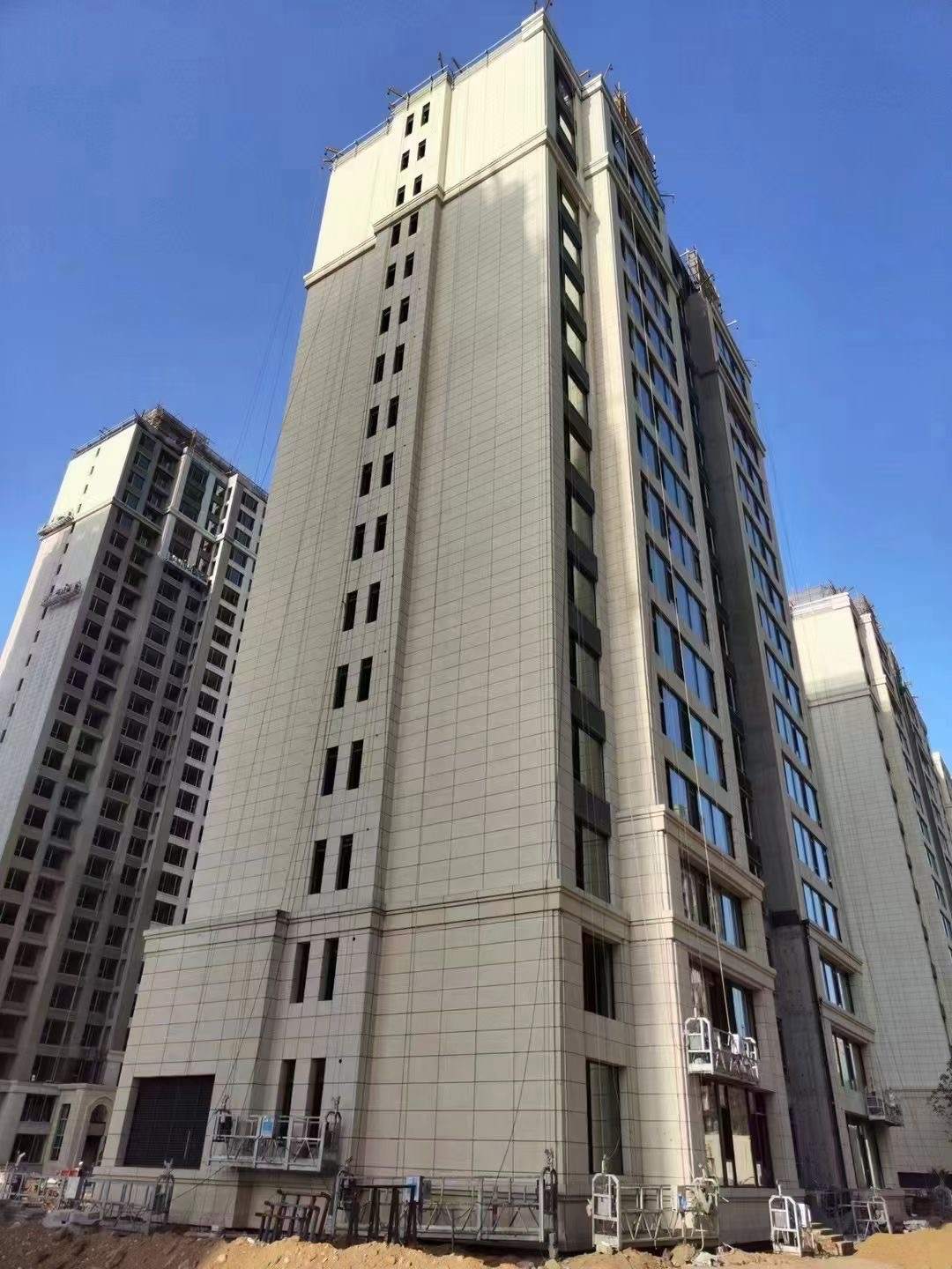 南宁黄金麻高端小区，外墙干挂